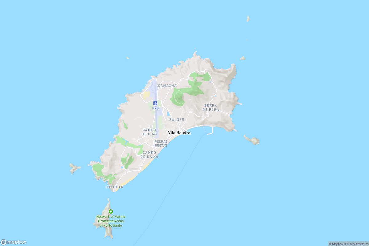 North-up map of Porto Santo showing the island’s coastline, roads, terrain and place labels, including Vila Baleira and the surrounding island context.